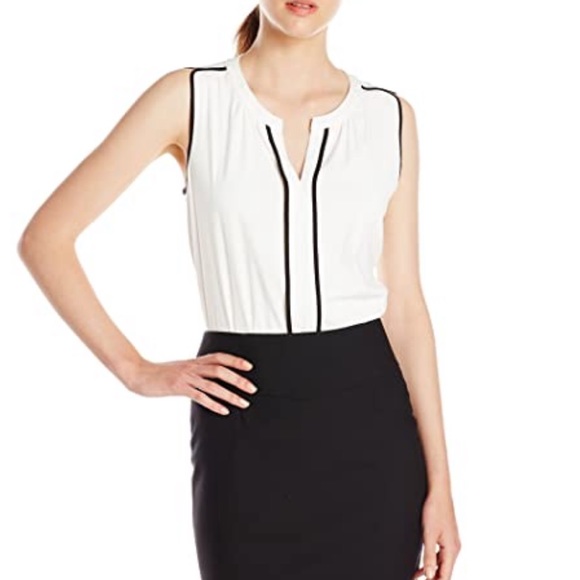 Calvin Klein Tops - FINAL PRICE! CK V-Neck Sleeveless Top